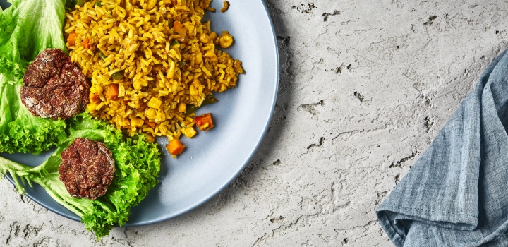 Ryż w stylu orientalnym z curry